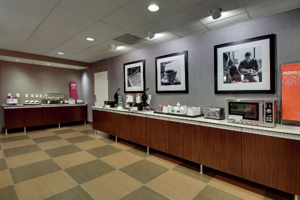 Hampton Shreveport South image 7